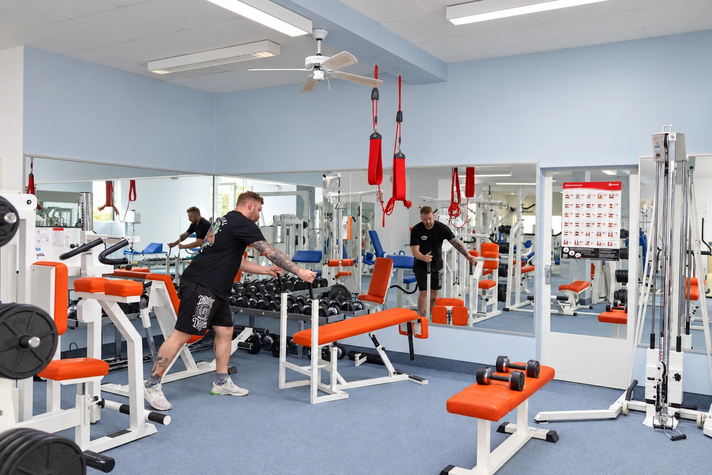 Trainer auf der Trainingsfläche bei Campus Gesundheit Erlangen